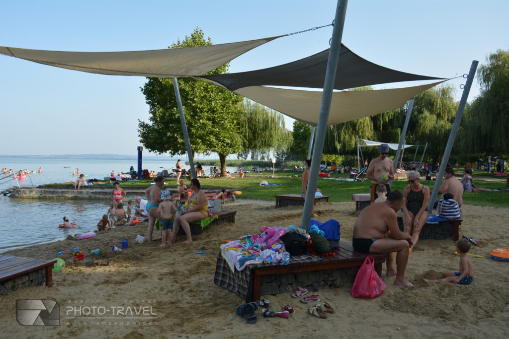 Plaża Helikon strand w Keszthely nad Balatonem