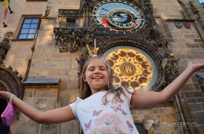 Praga na weekend - zegar astronomiczny na Rynku