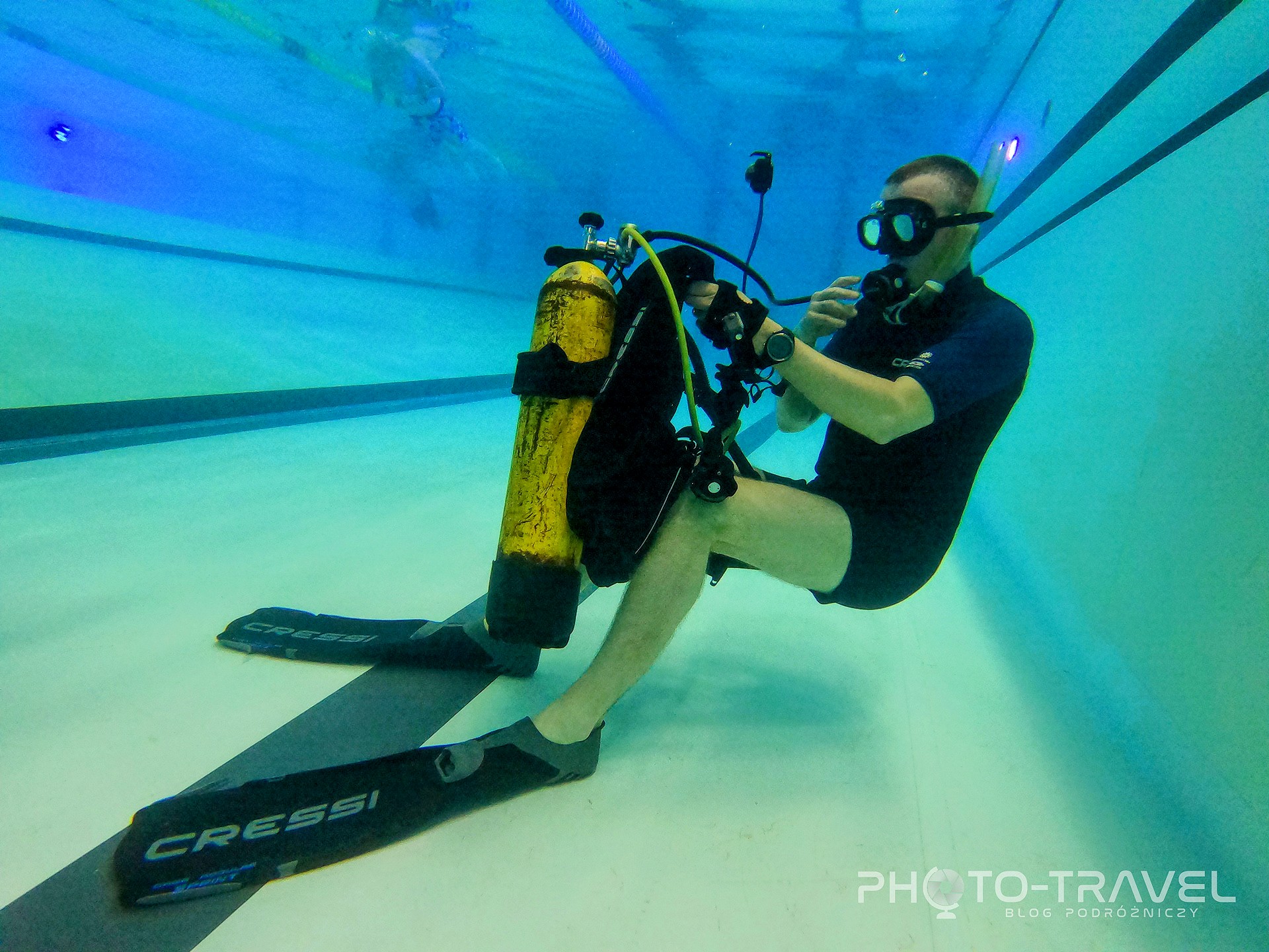 Bezpieczeństwo nurkowania - ściąganie jacketu pod wodą