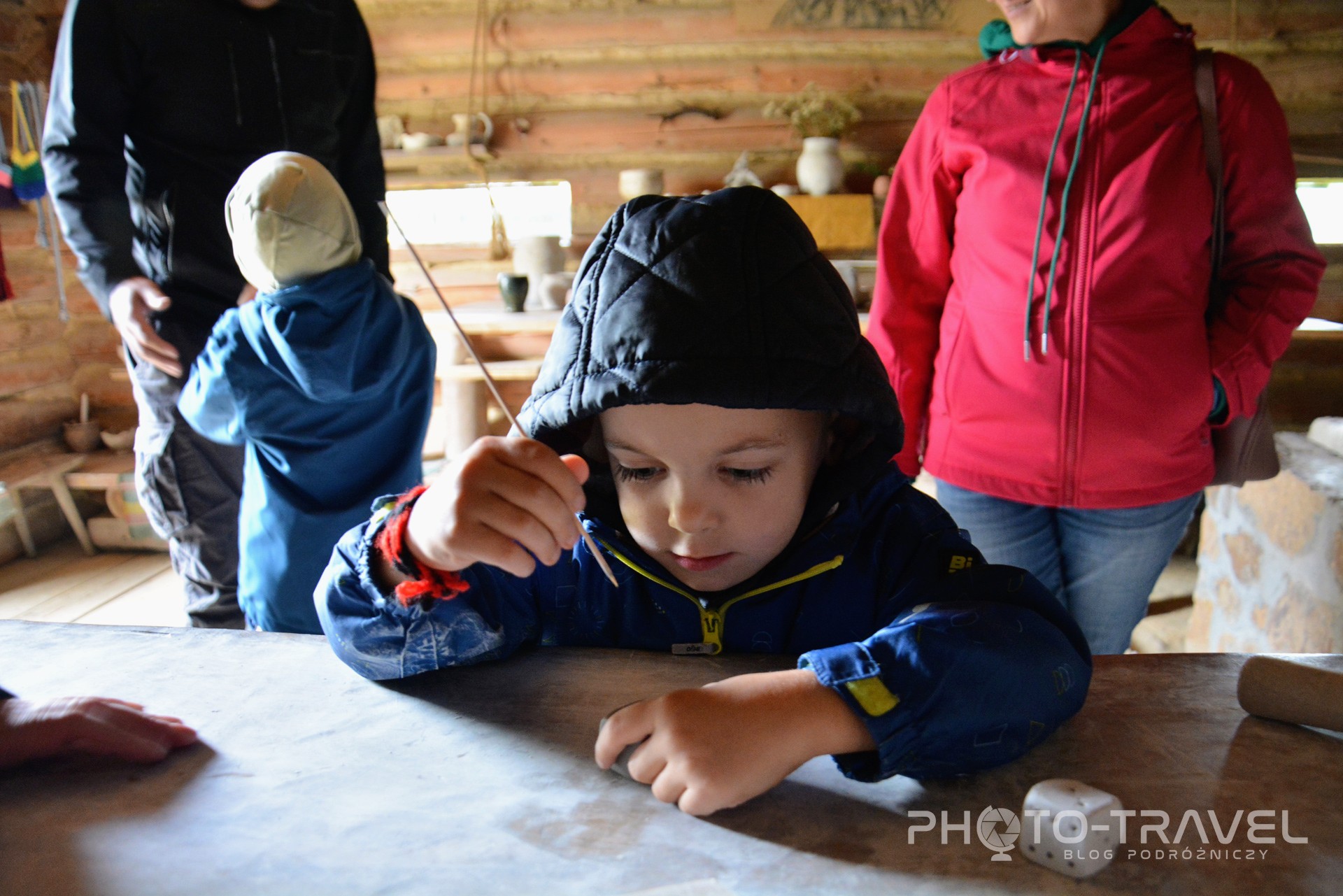 Góry Świętokrzyskie atrakcje - Osada Średniowieczna w Hucie Szklanej - atrakcje dla dzieci