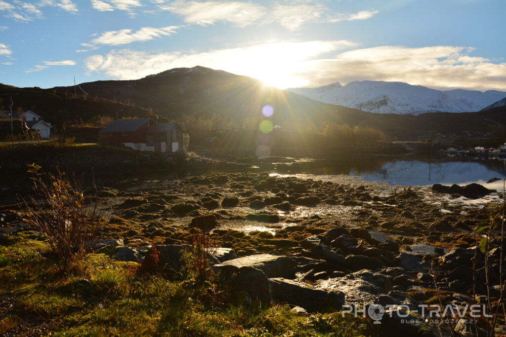 Co warto zobaczyć Tromsøbruaw okolicach Tromso?