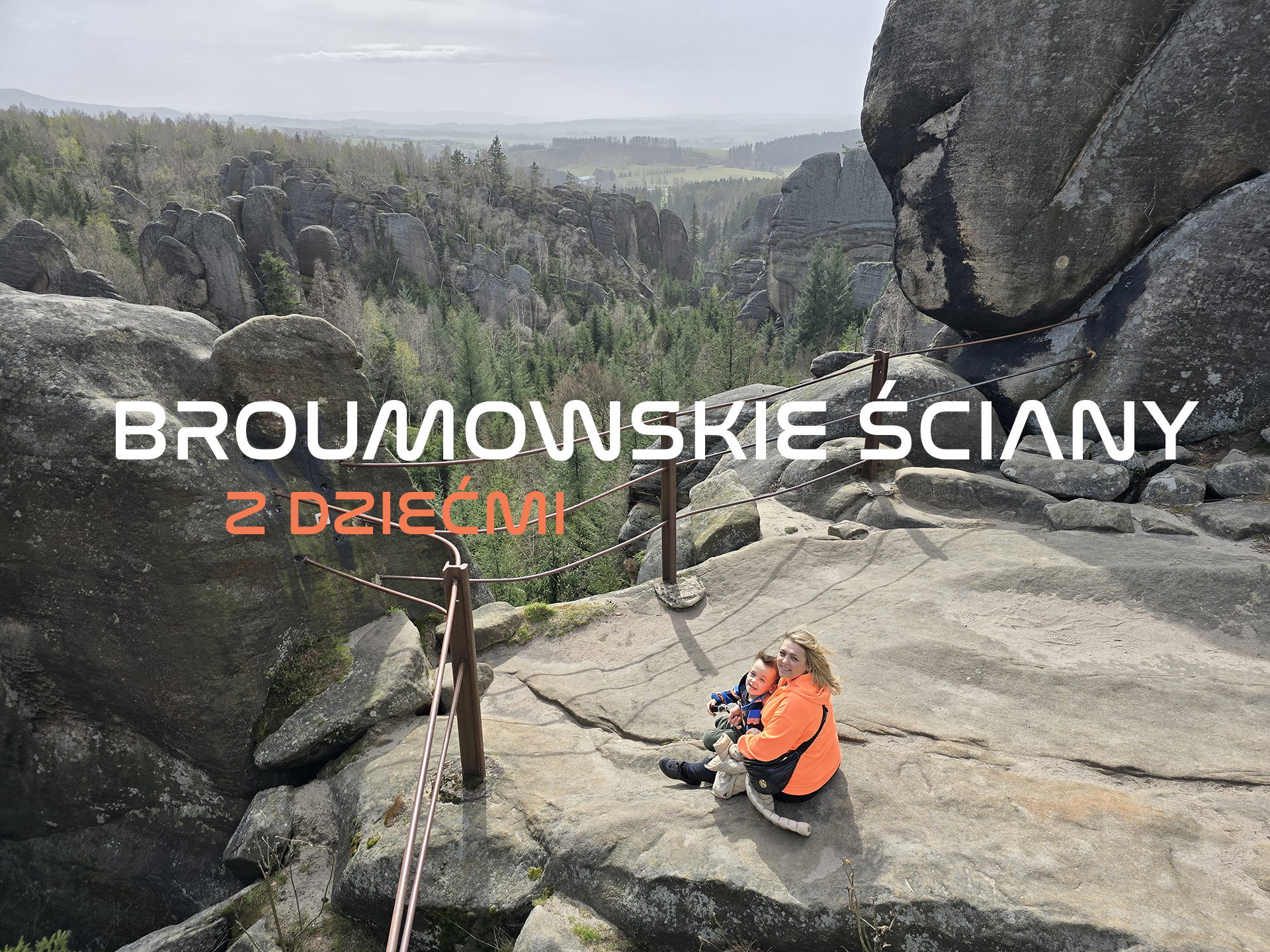 Broumovske Steny z dziećmi – Wędrówka szlakiem z Hvezdy do Skalnego Teatru (Skalni Divadlo) i Sępiego Gniazda (Supí hnízdo)