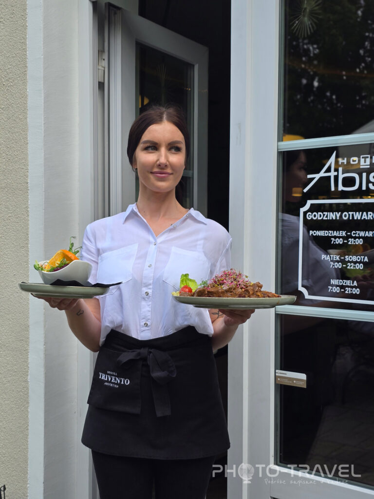 Restauracja w hotelu Abis w Bystrzycy Kłodzkiej
